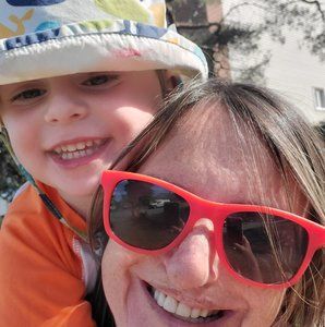 Meet your Posher, Meaghan